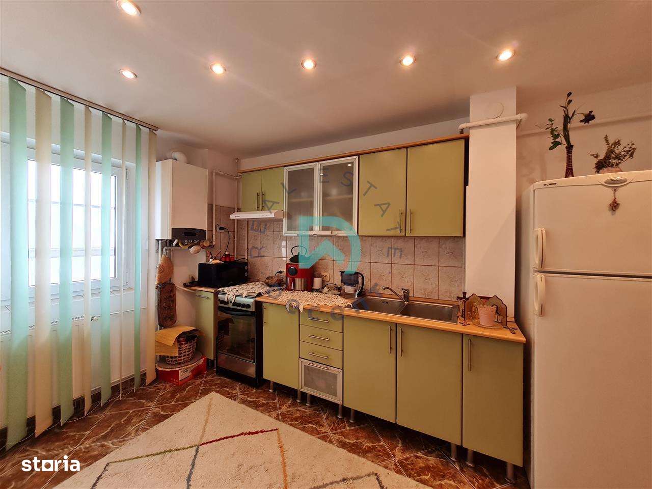 Apartament 2 camere Harmanului, intermediar, Brasov - Imagine principală: 2/20