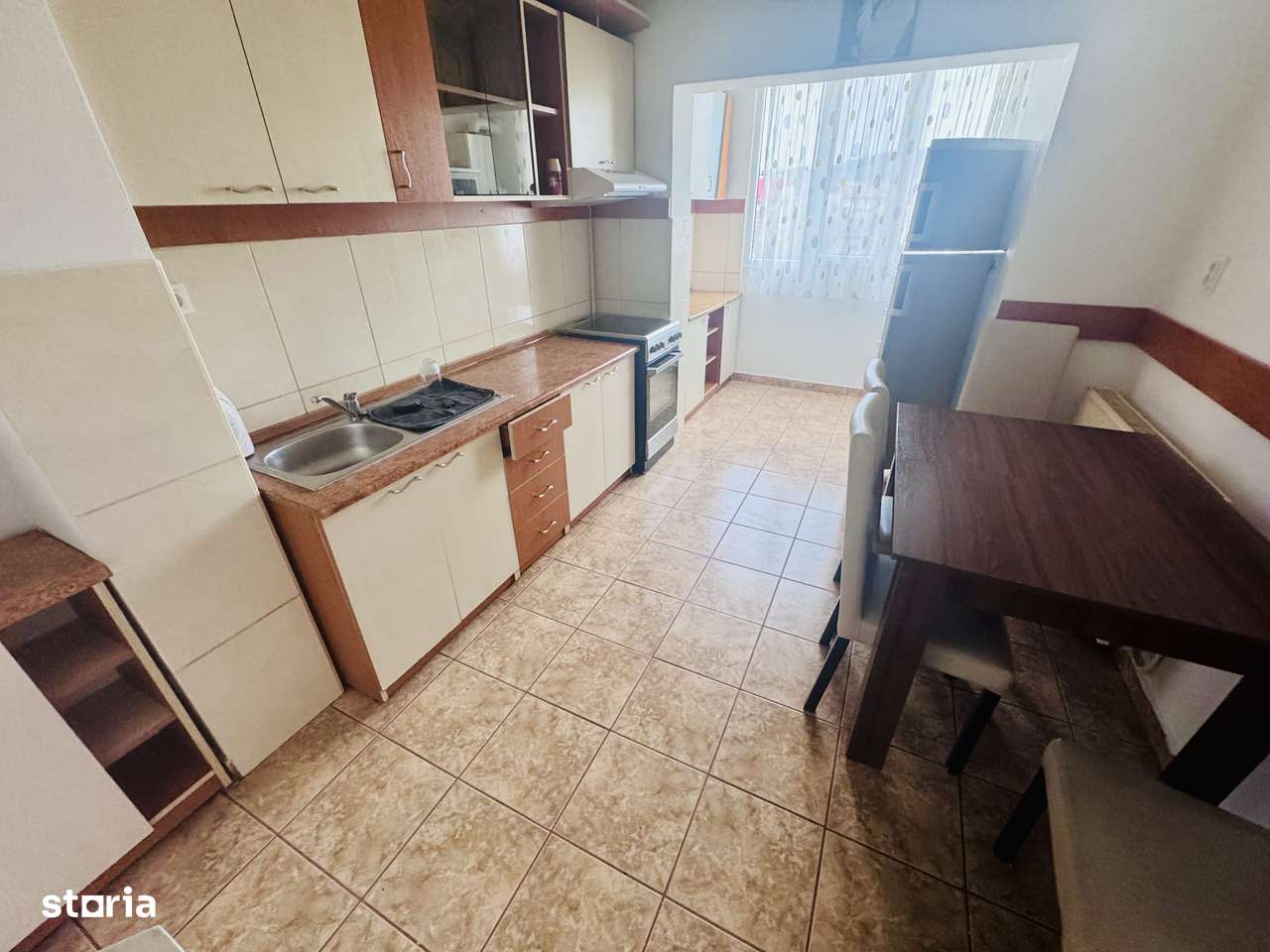 De închiriat apartament cu 3 camere etajul 2  Dumbrava Nord/piata mica - Imagine principală: 5/6