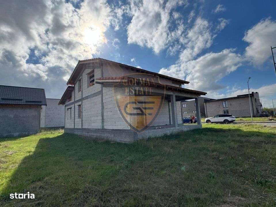 Casa 4 camere, P+M , Valul lui Traian, la gri teren 337 mp, garaj - Imagine principală: 5/19
