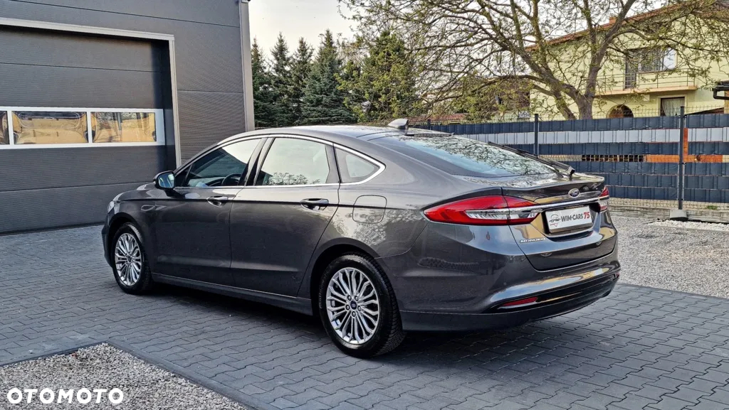 Ford Mondeo 2.0 EcoBlue Titanium - 16