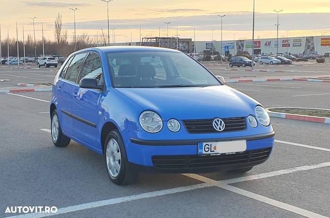 Volkswagen Polo - 1