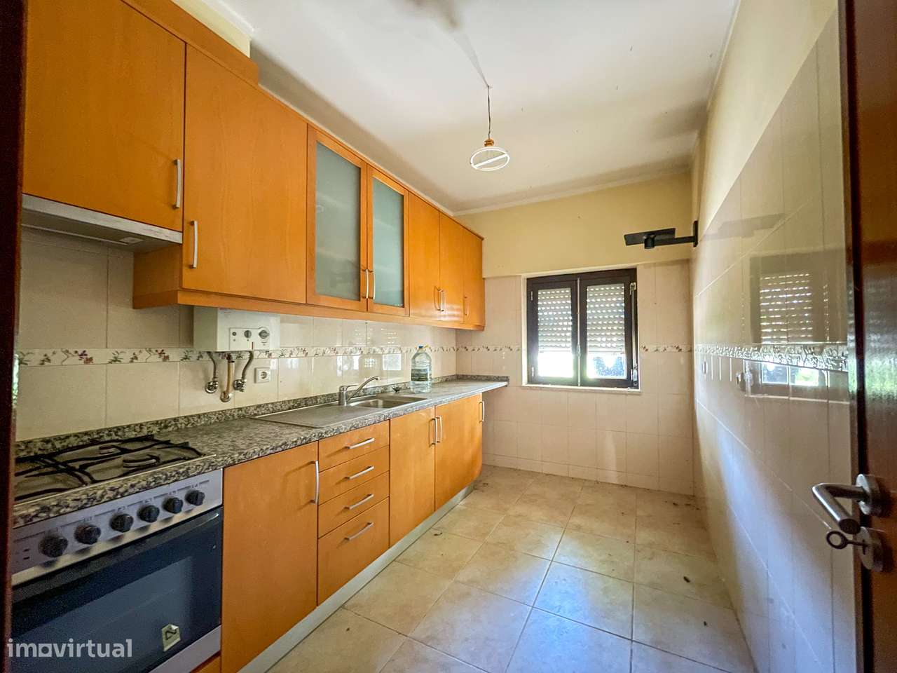 Prédio - 8 T2 + Sótão - Póvoa de Santa Iria-12