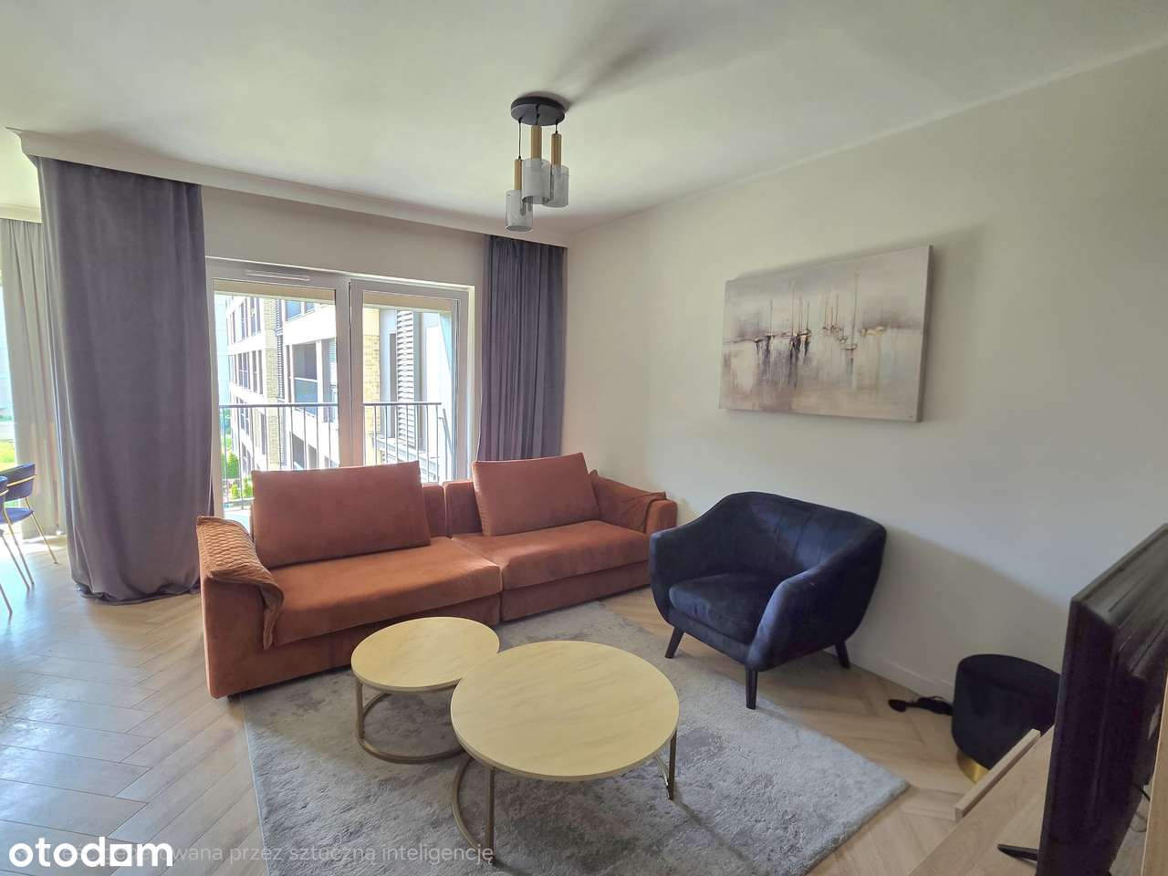 Stylowe mieszkanie w apartamentowcu z balkonem