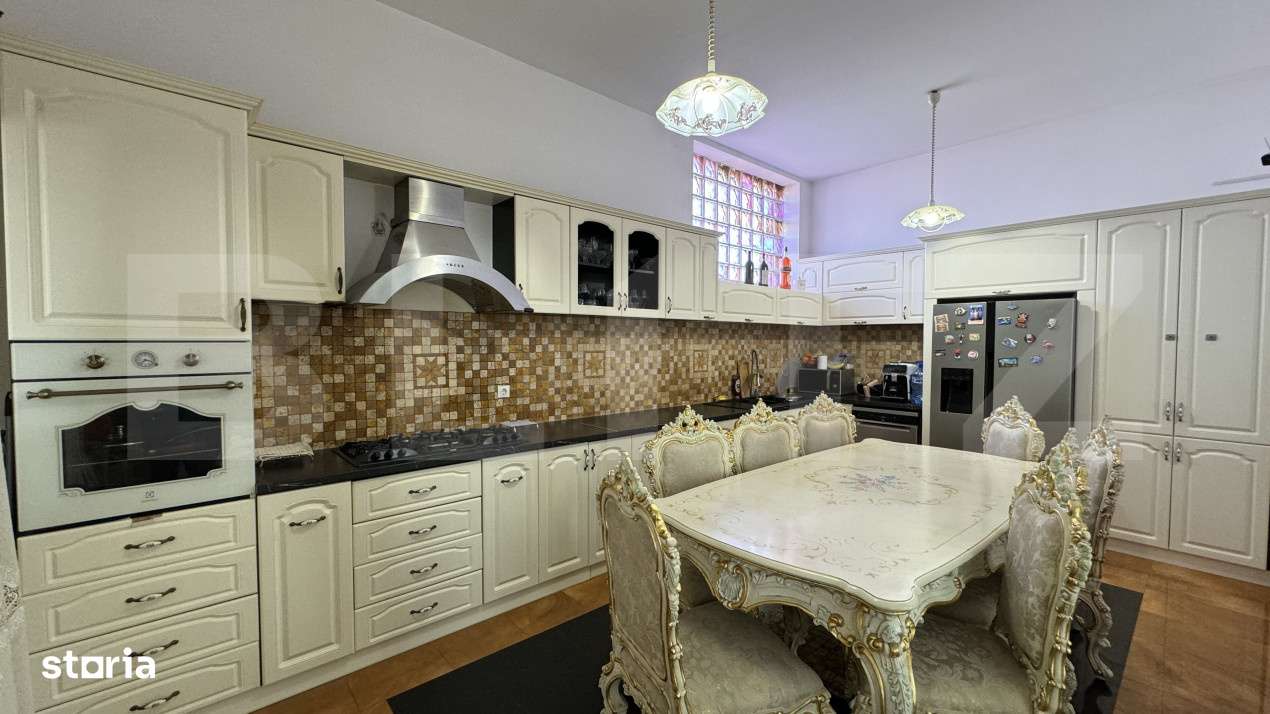 Vila de 469 mp utili, teren 1.200 mp cu garaj si piscina, Centura de N - Imagine principală: 5/15