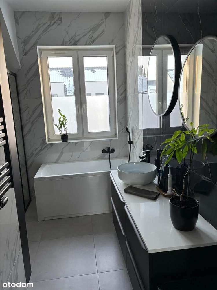 Dom nowiutki z garażem pod Wrocławiem-19