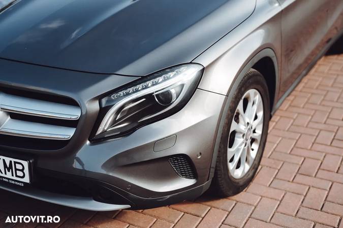 Mercedes-Benz GLA 200 (CDI) d 4Matic 7G-DCT Urban - 16