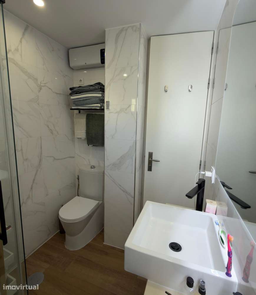 Apartamento T3 Duplex ao Monte dos Burgos-29