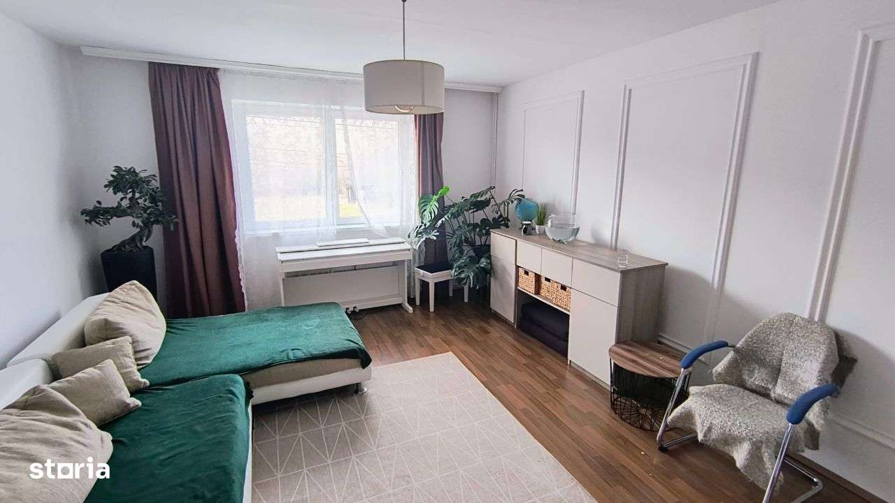 Casa cu curte 110 mp utili, teren 750 mp, prosumator - Imagine principală: 1/11