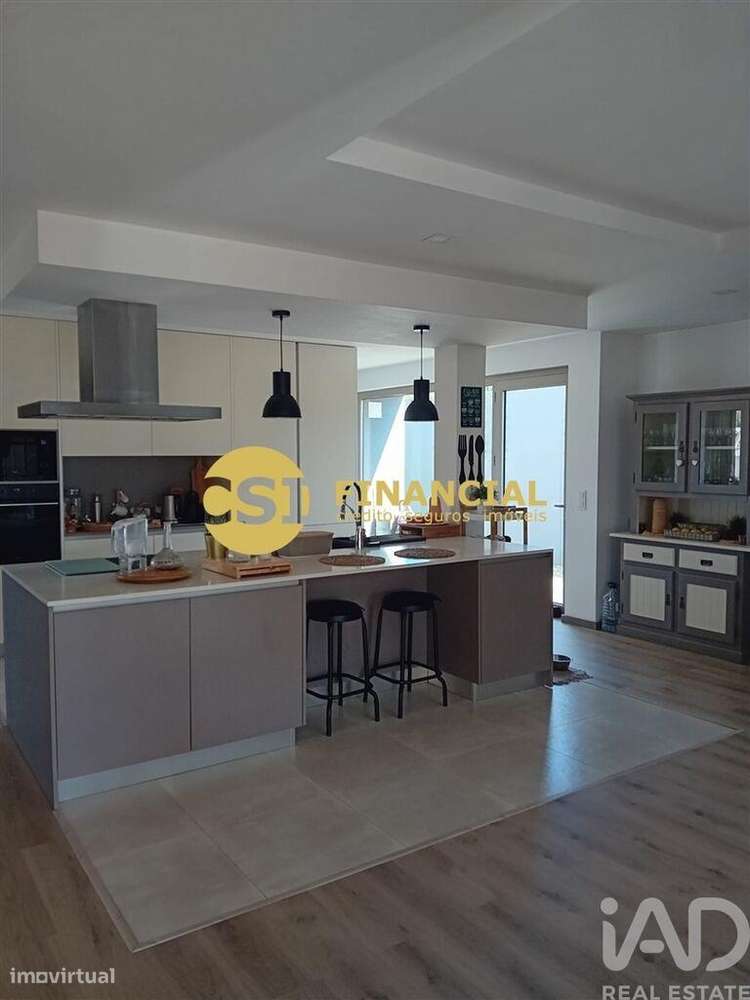 Moradia isolada T3 em Cortegaça de 210 m2 - Grande imagem: 4/8