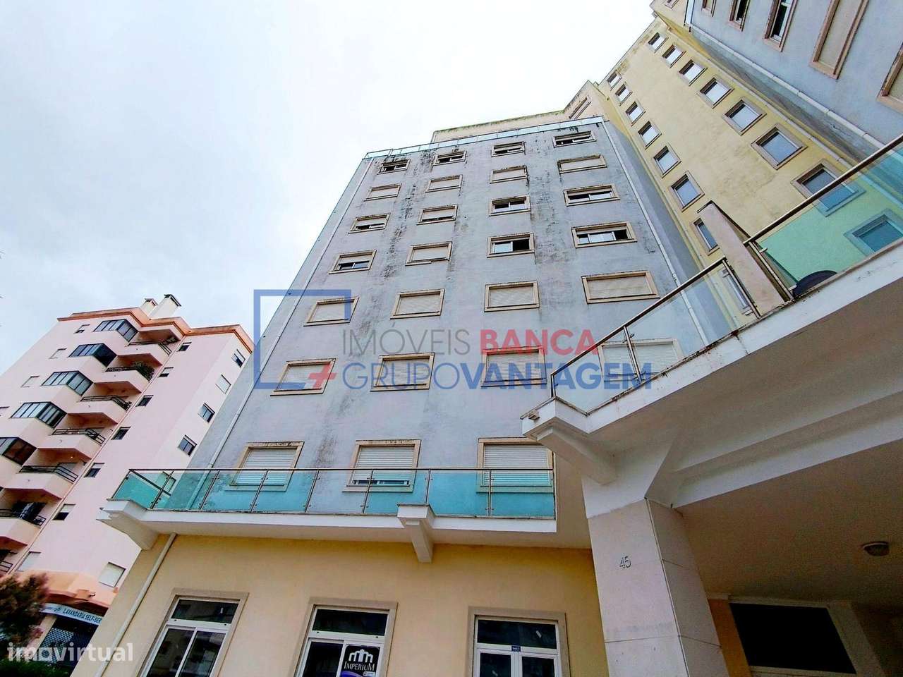 Apartamento T2 a 2 minutos da Estação de Comboios da Azambuja - Grande imagem: 2/6