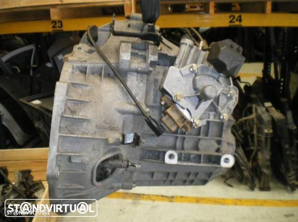 Caixa de Velocidade Ford Focus 1.8TDCI 2001 - 2