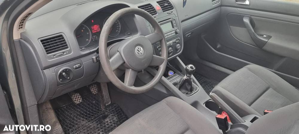 Volkswagen Golf 1.9 TDI Comfortline - 6