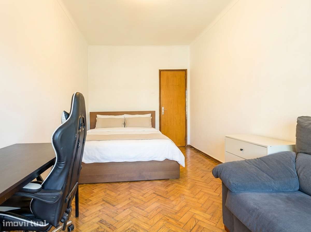 Apartamento T3, Almada-8