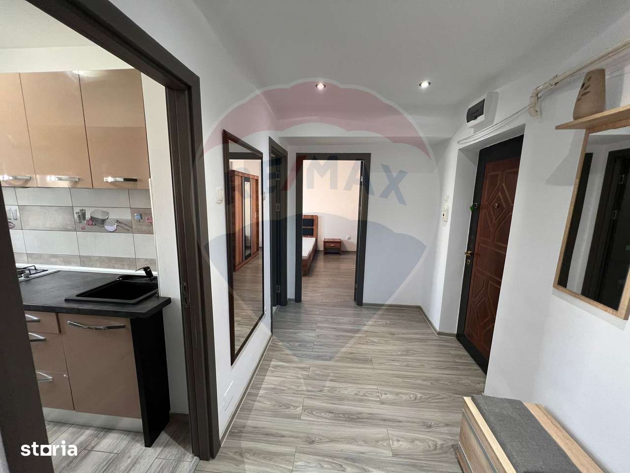 Apartament cu 2 camere de inchiriat- zona ultracentrala- 9 Mai - Imagine principală: 4/7