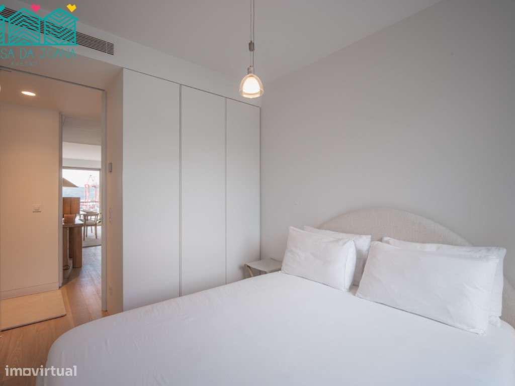 Apartamento T4 com Lugares de Garagem no Centro de Lisboa-46