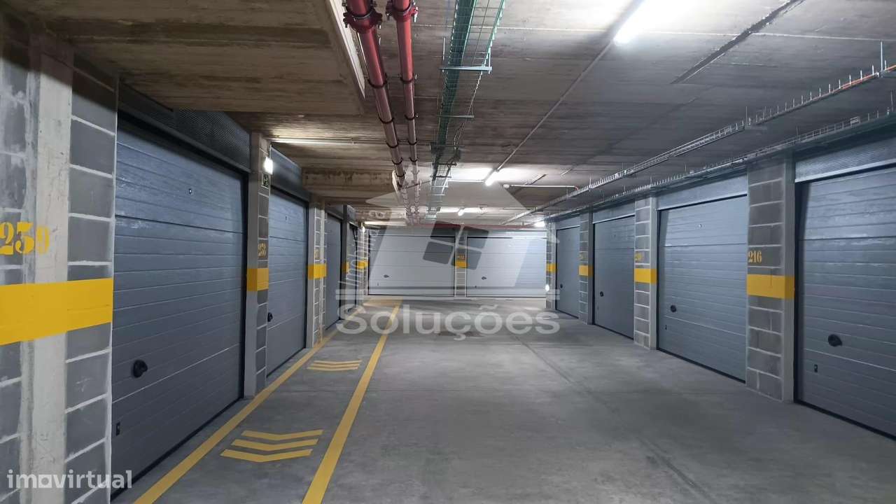 Garagem Box Privada para Arrendamento – Zona Ribeirinha, Portimão - Grande imagem: 5/5