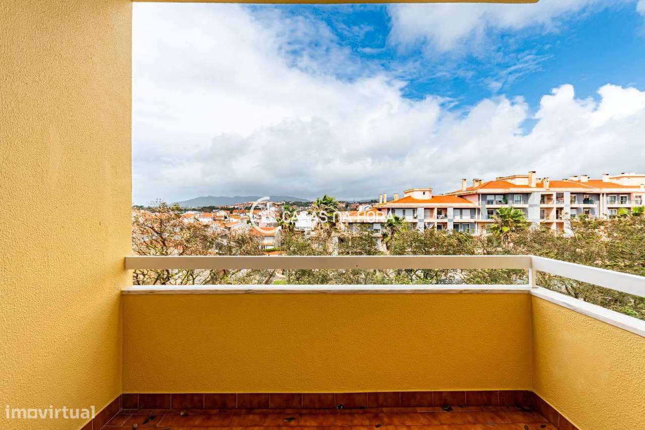 Agradável apartamento T3 na Rua Garcia de Resende, junto ao Colégio...-5