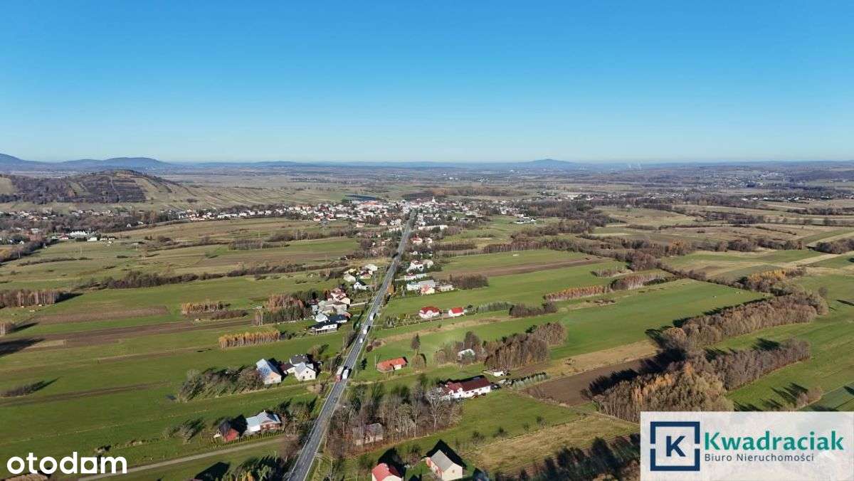 Dużą działka 0,93 ha z mediami - Nowy Żmigrodzie-2