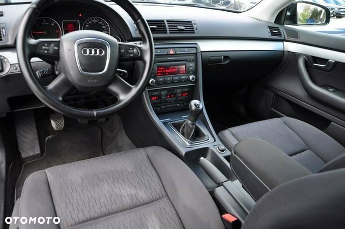 Audi A4 - 37