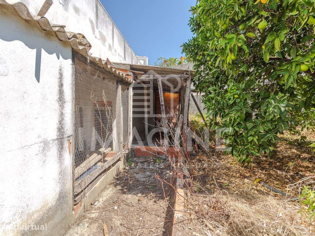 Moradia com 494,5 m² de terreno na Quinta da Amizade, Setúbal-20