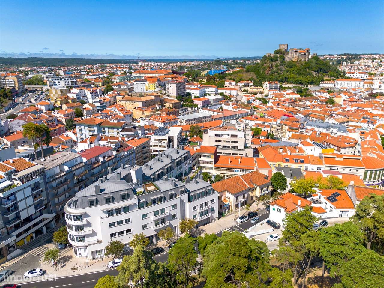 Loja para Arrendamento no Coração de Leiria - Grande imagem: 3/19