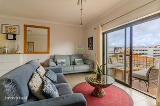 Apartamento T2 com grande Terraço, em condominio com Piscina interior - Grande imagem: 2/41