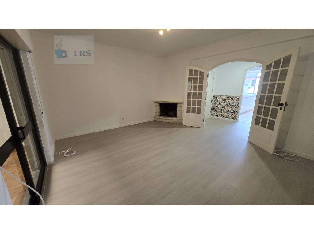 - Quinta da Bicuda, Cascais, T2 em bom estado . 
Excelente T2 na Q...-3