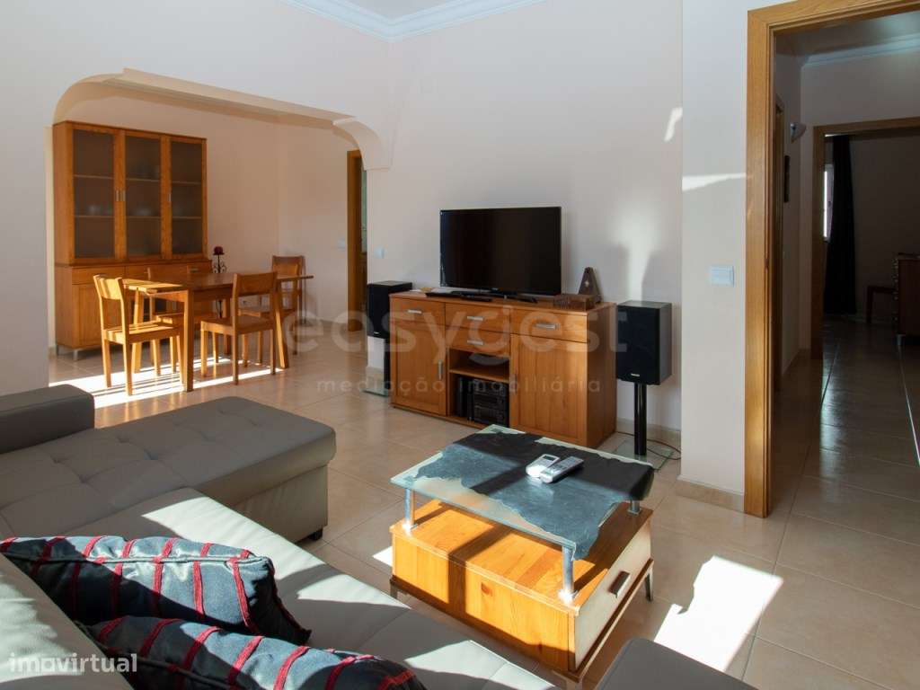 Andar de Moradia T2+1 com espaço Exterior, Vila Nova de Cacela , Ma... - Grande imagem: 5/26