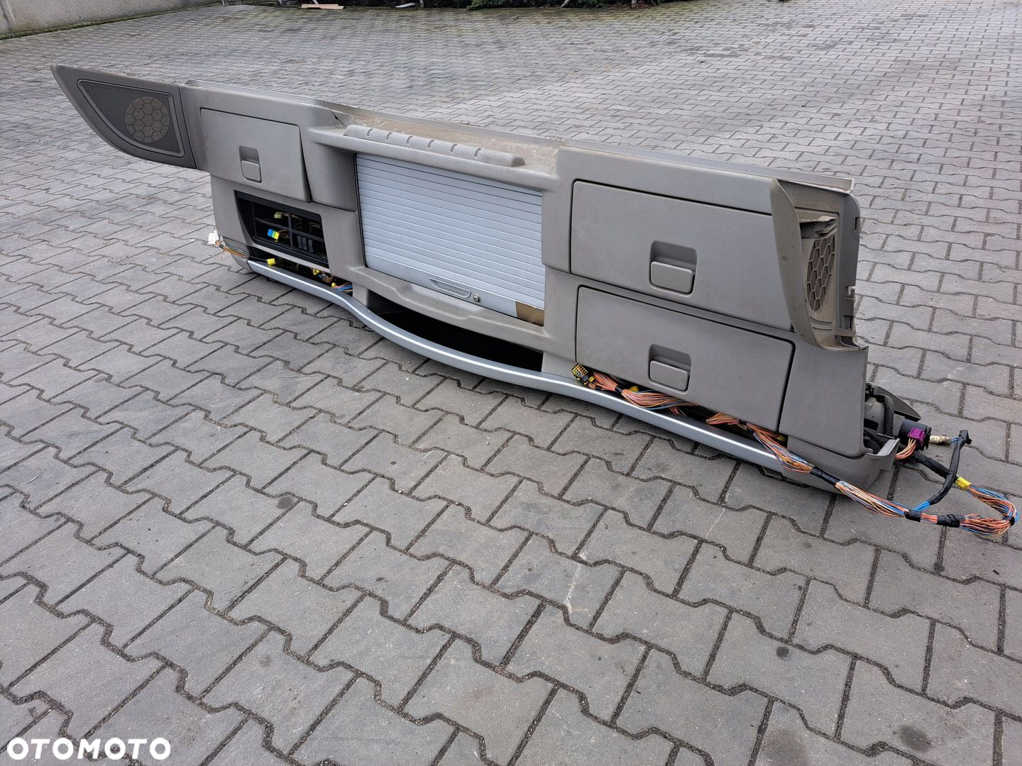 KONSOLA PÓŁKA GÓRNA RENAULT MAGNUM DXI LIFT VEGA - 2