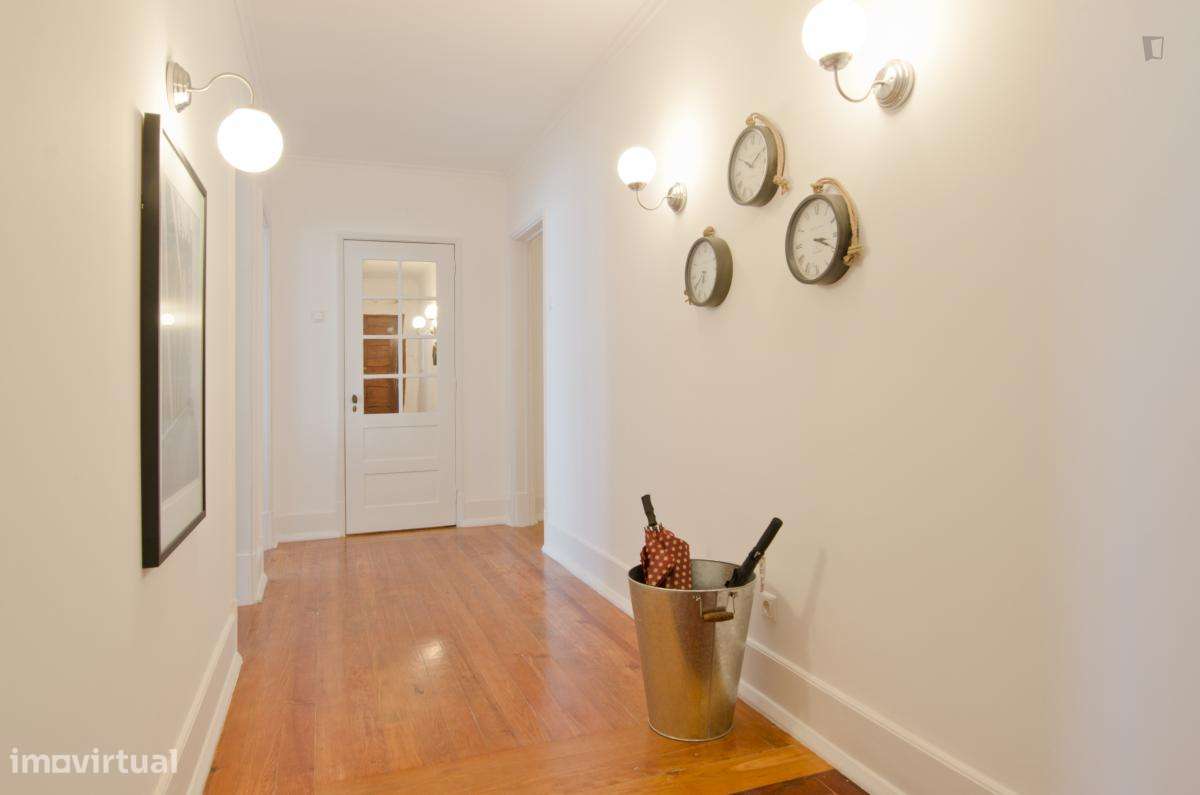 Quarto - localizado em Saldanha Lisbon - Grande imagem: 3/7