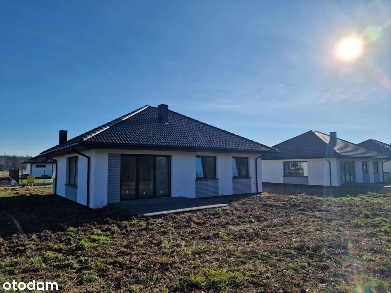 Nowoczesny Dom Wolnostojący-2