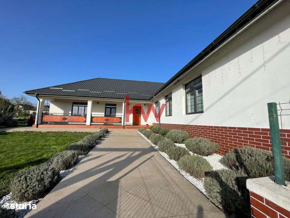 Casa 5 camere si teren 1200 mp - Imagine principală: 4/19