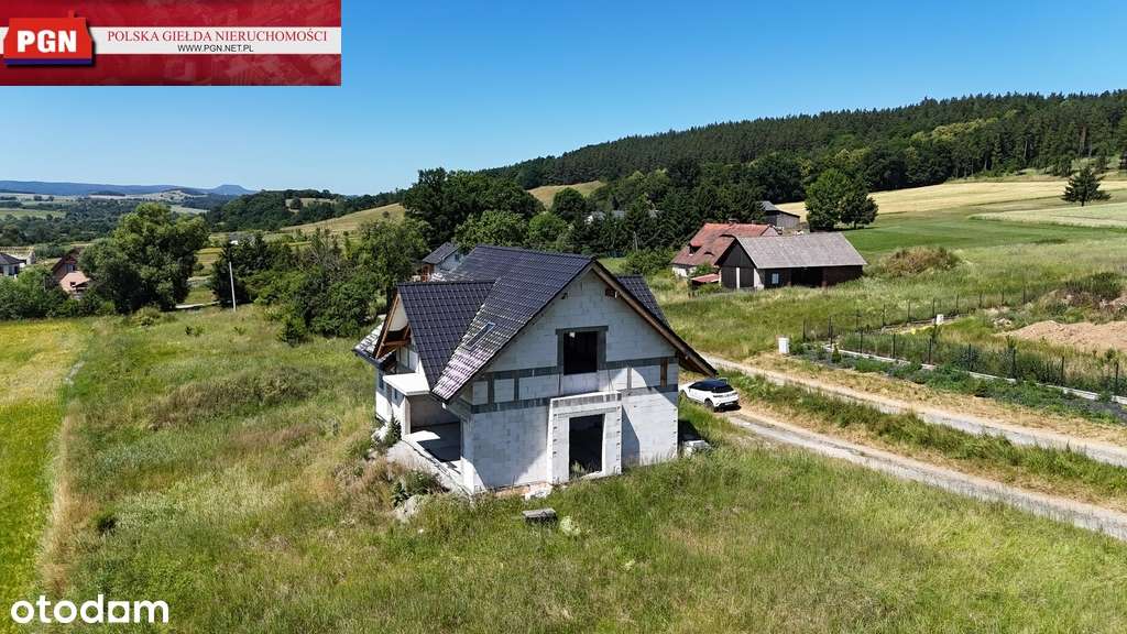 Dom na wzgórzu z panoramicznym widokiem na okolicę-13