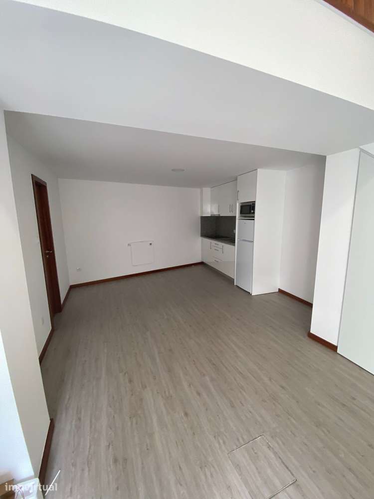 T1 Novo Andar Moradia - Grande imagem: 2/10