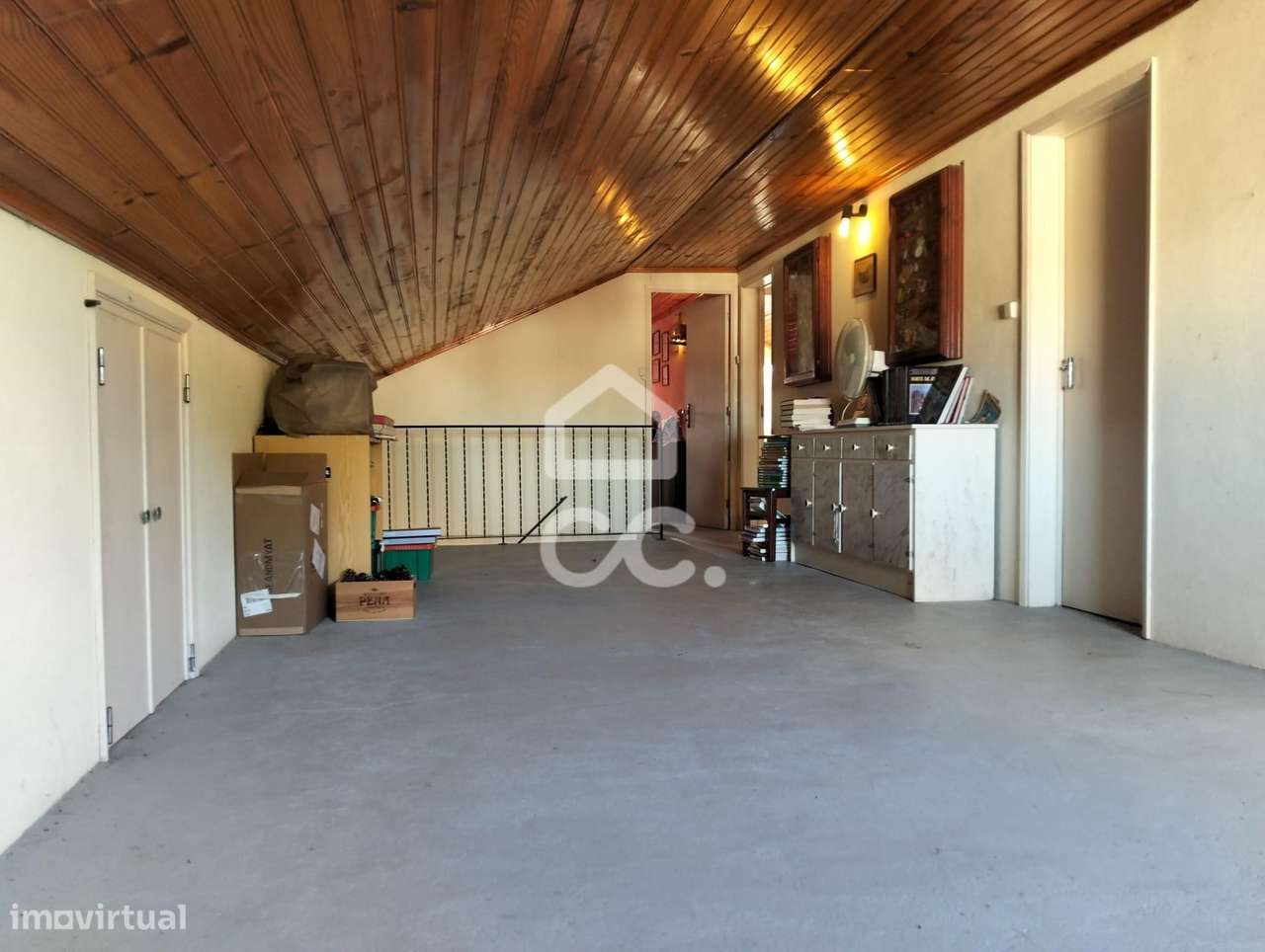 Moradia T5 inserida em lote de 376 m²-28