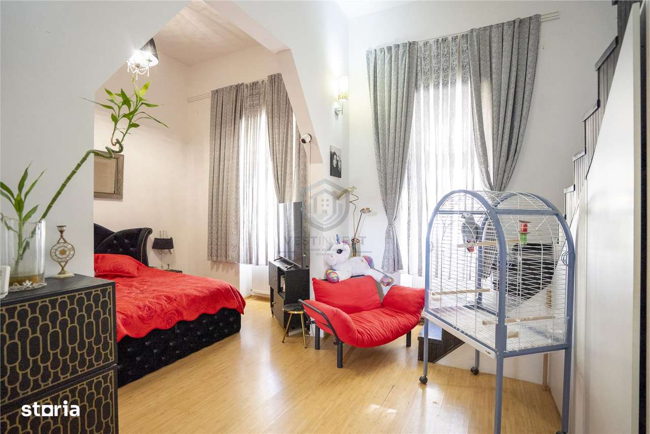 Apartament ULTRACENTRAL cu loc de parcare - Imagine principală: 5/7