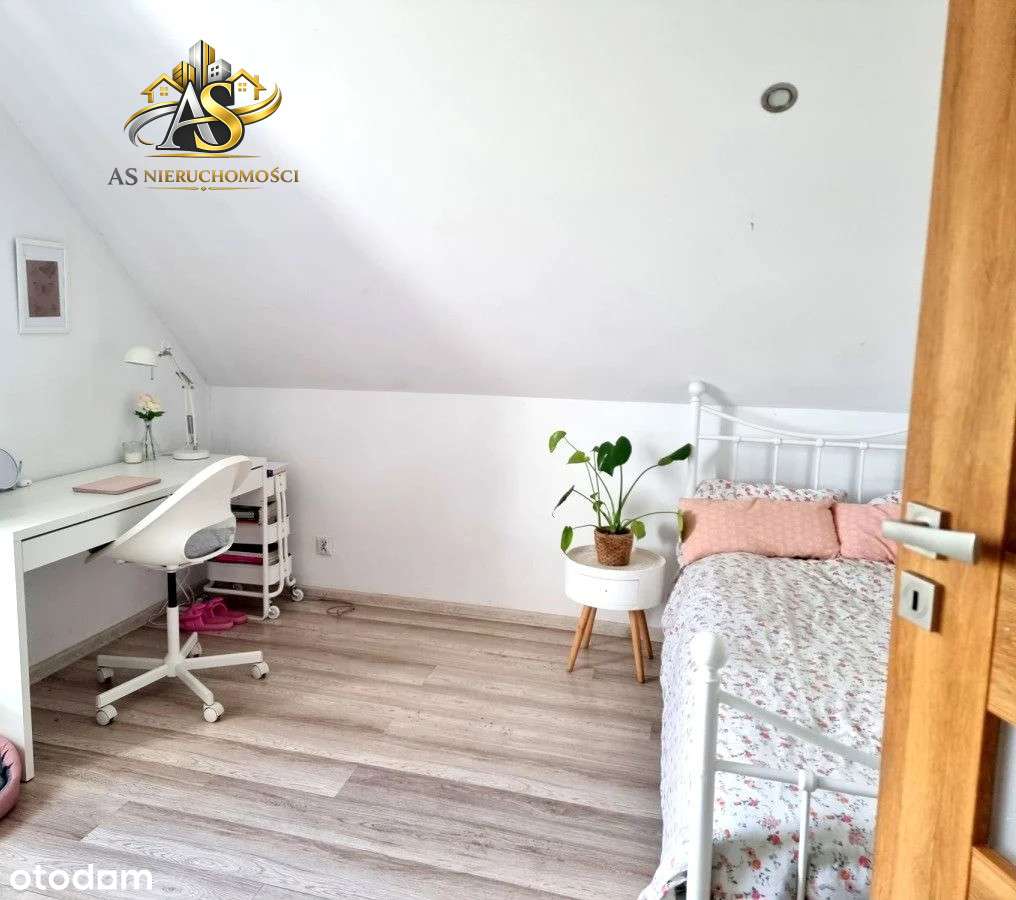 Dom dwulokalowy blisko jeziora-4