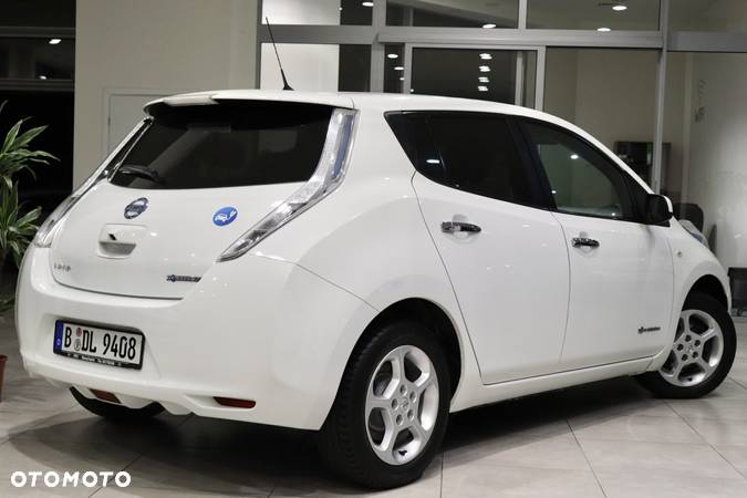 Nissan Leaf - 17