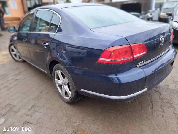 Dezmembrez VW Passat B7 Sedan 2.0TDi CFFB 103kw140cp - 5