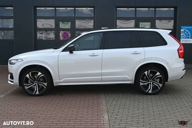 Volvo XC 90 B5 D AWD Ultimate Dark - 2