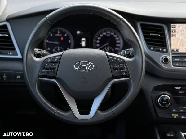 Hyundai Tucson 2.0 CRDi 4WD Automatik Style - 33