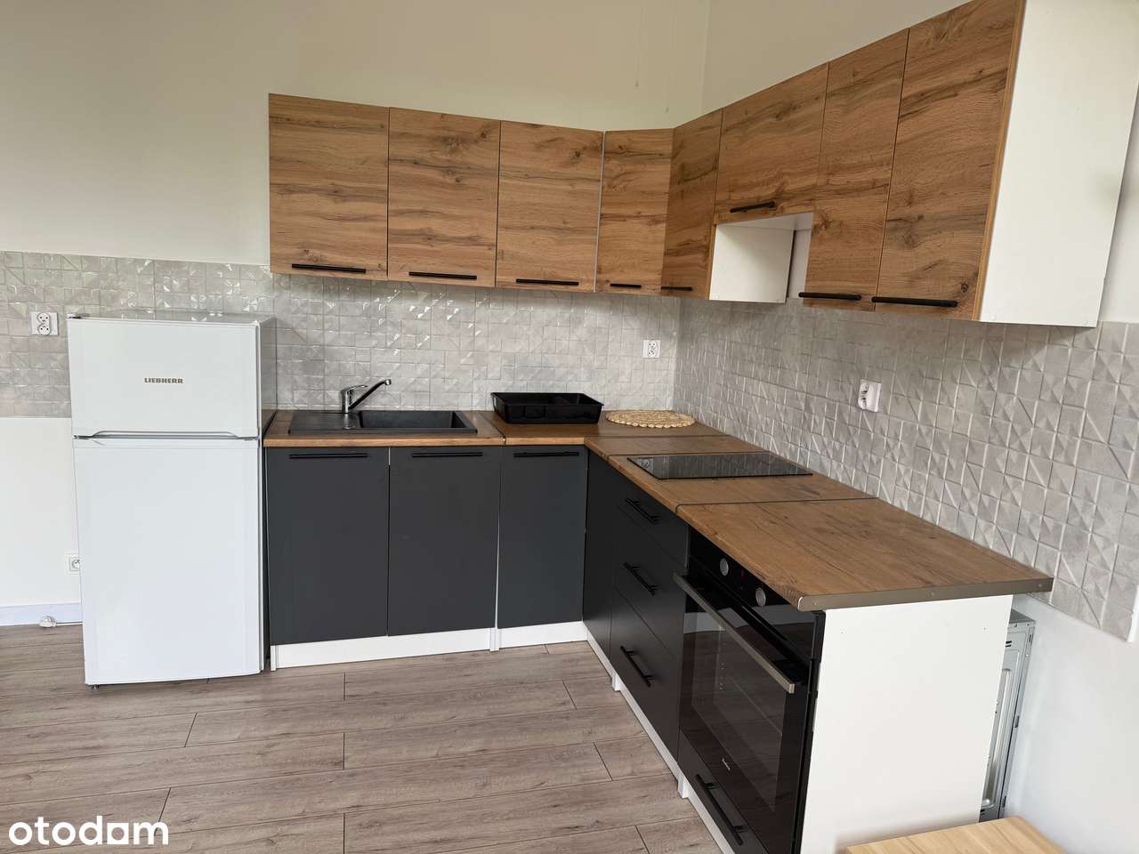 Kawalerka 29,03 m² - Centrum Sosnowca - Do  wynajęcia - Pełny obrazek: 4/8