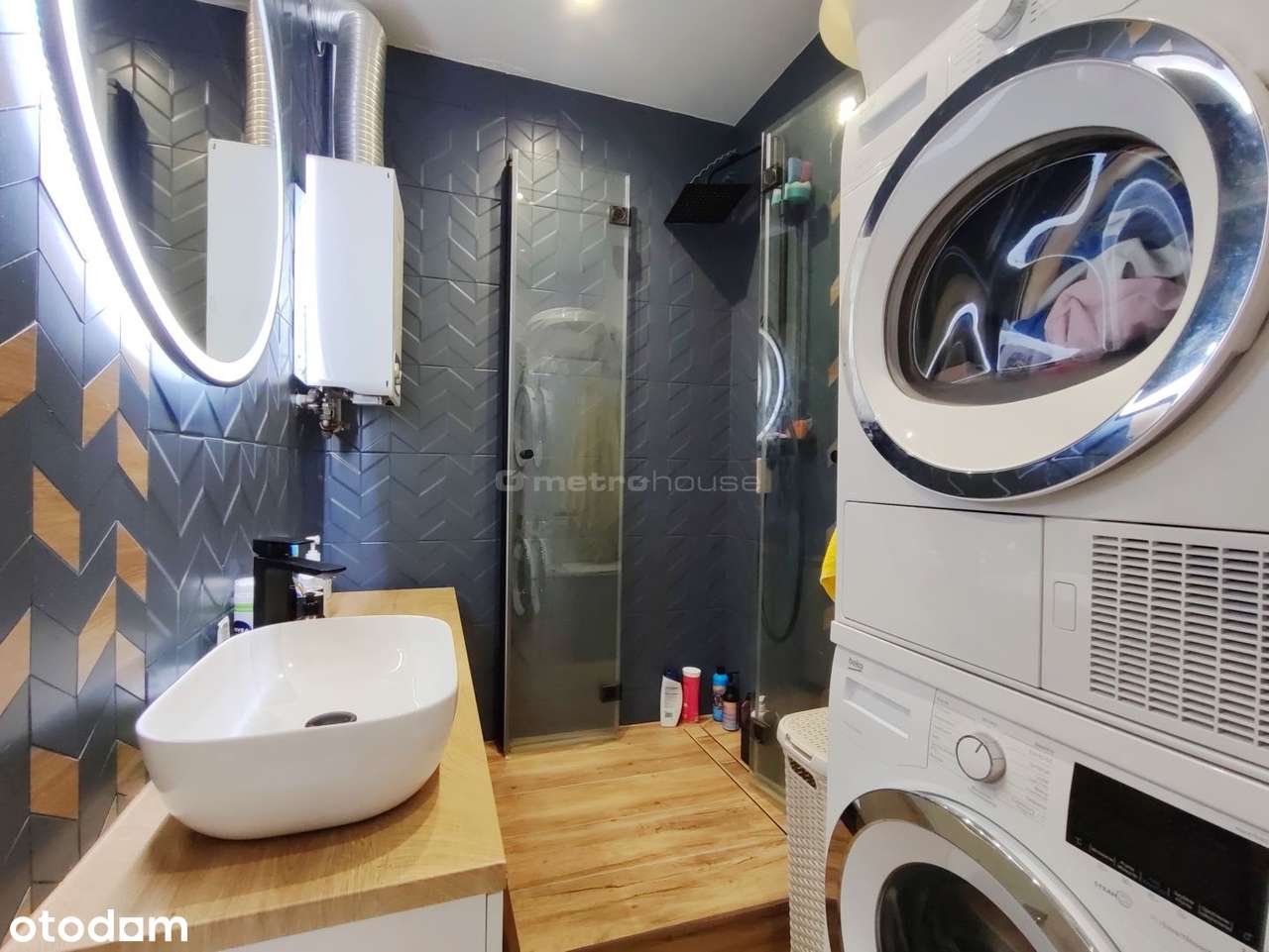 M4, balkon, winda, klima - do wprowadzenia się!-9