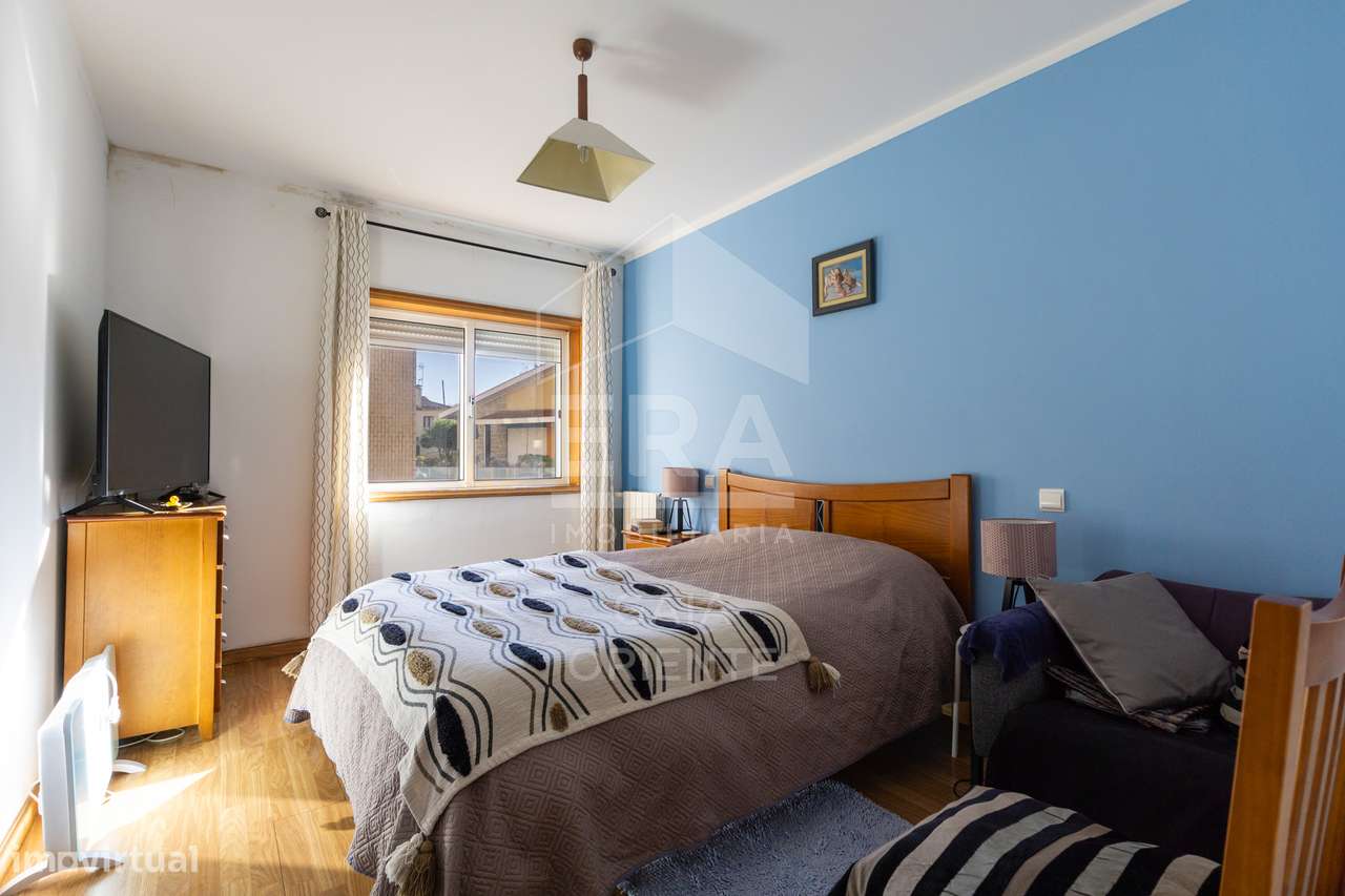 T2 com garagem e varanda junto à N1 – Seixezelo - Grande imagem: 4/30