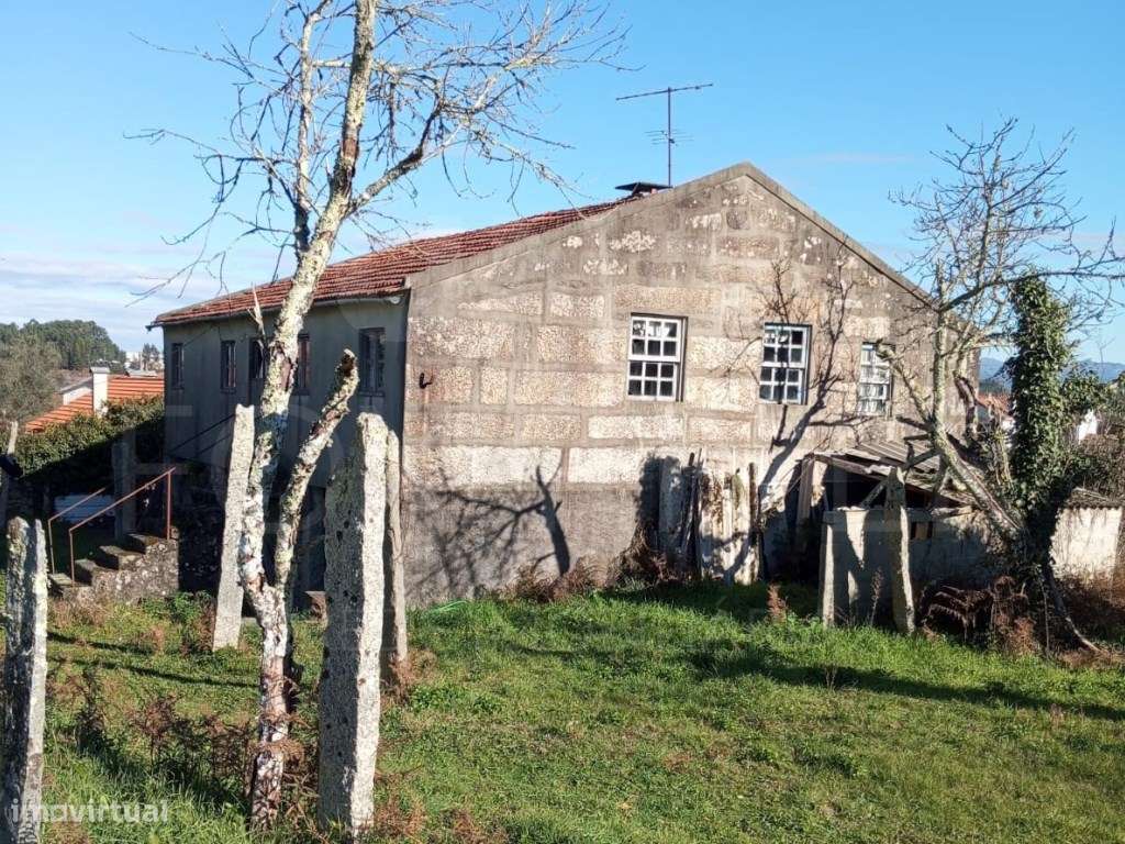 Moradia T3 - Troporiz, Monção-0