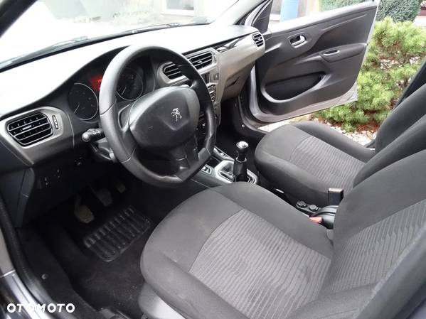 Peugeot 301 1.6 BlueHDi Active - 18