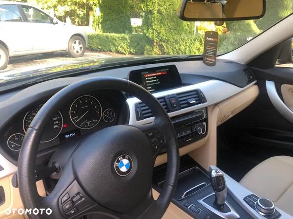 BMW Seria 3 318i Advantage - 8