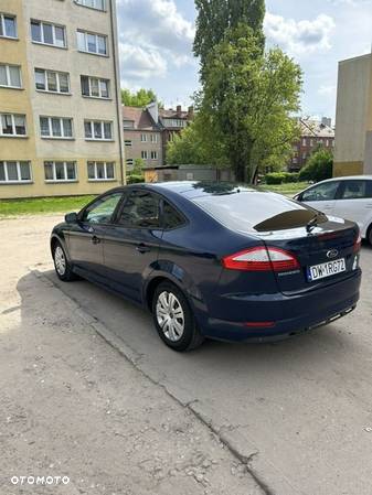 Ford Mondeo 2.0 TDCi Ghia - 3