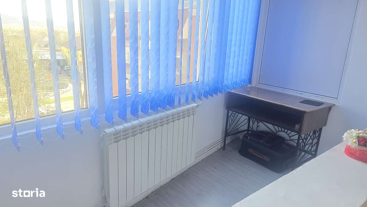 Vand apartament 2 camere in Deva, zona Pescarilor ( ITM), decomandat,-2