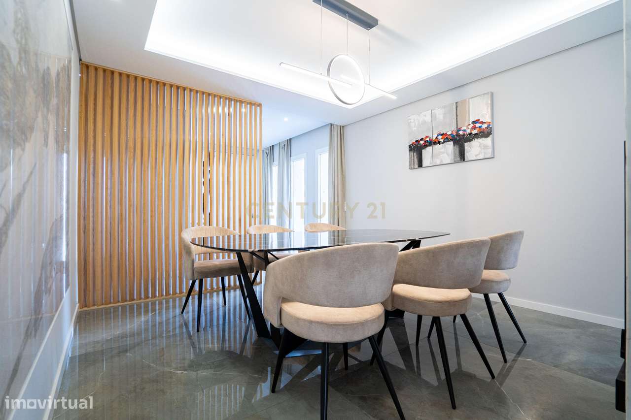 Moradia de Luxo T3 junto a Sintra | Vila Verde-16